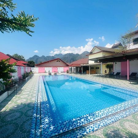 Khampaseuth Hotel Vang Vieng Εξωτερικό φωτογραφία