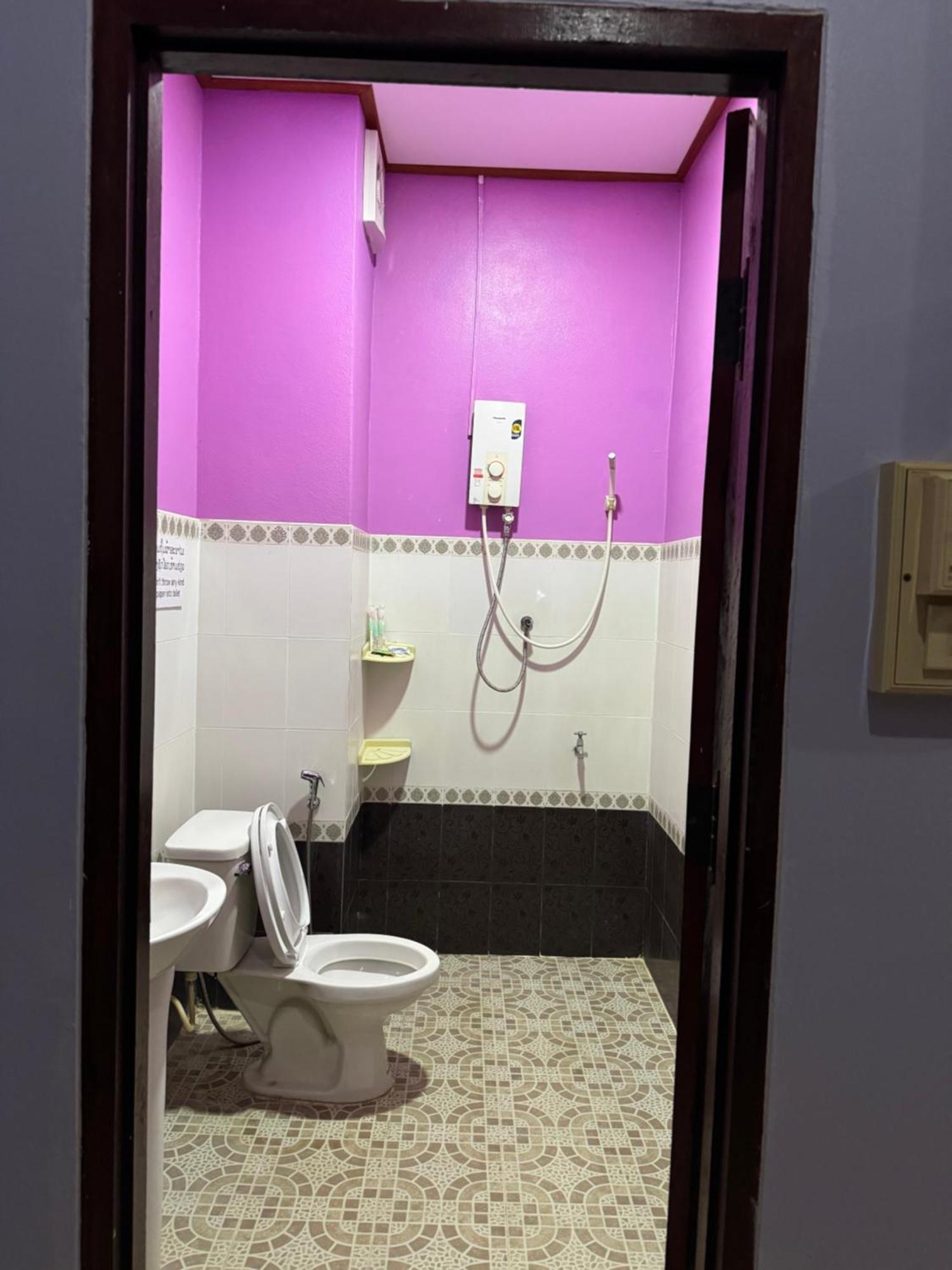 Khampaseuth Hotel Vang Vieng Εξωτερικό φωτογραφία