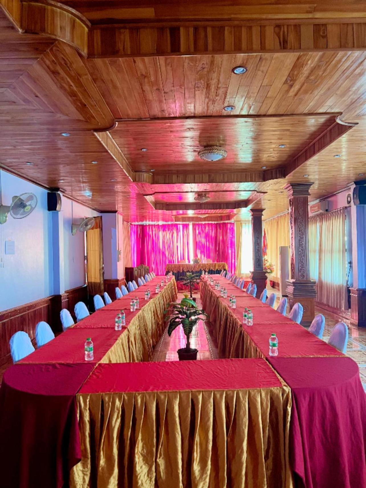 Khampaseuth Hotel Vang Vieng Εξωτερικό φωτογραφία