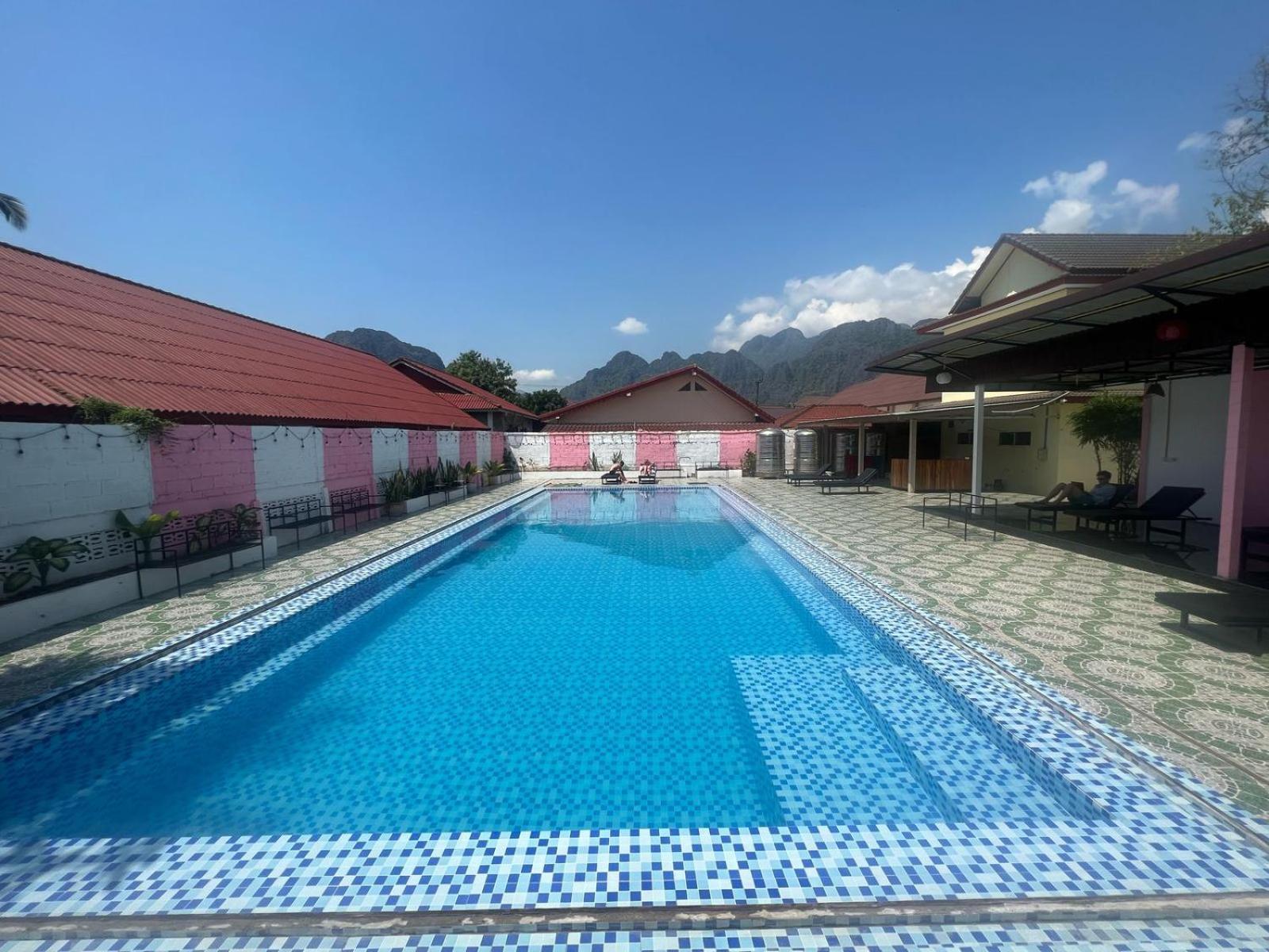 Khampaseuth Hotel Vang Vieng Εξωτερικό φωτογραφία